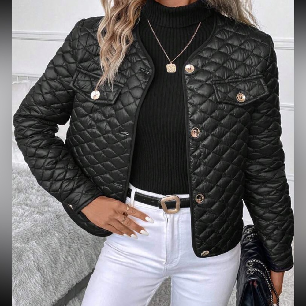 Cozy  black button up quilt jacket - Picture 2 of 5
